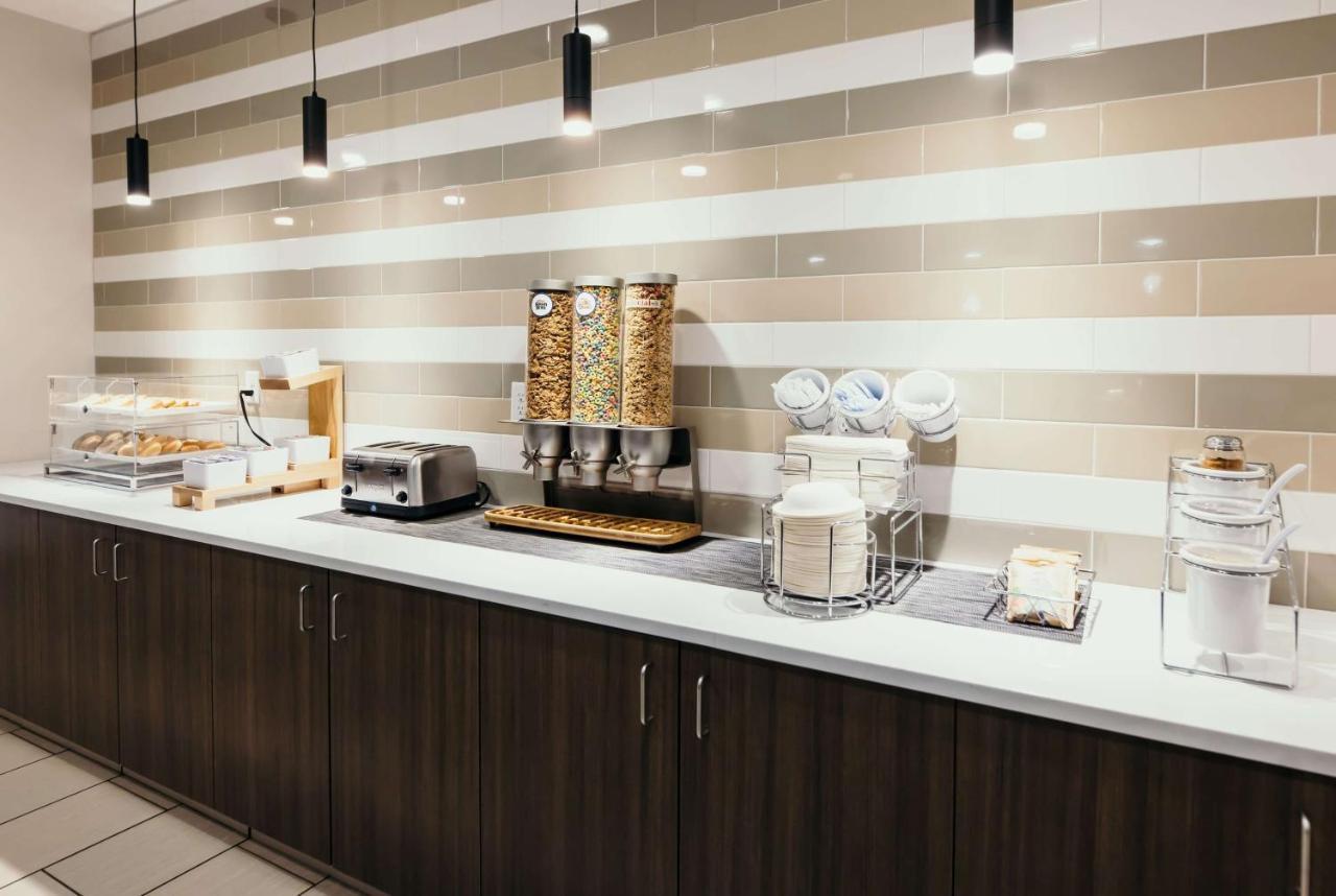 La Quinta Inn & Suites By Wyndham Ankeny Ia - Des Moines Ia Екстер'єр фото