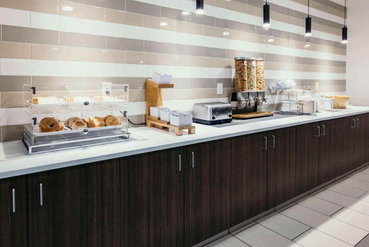 La Quinta Inn & Suites By Wyndham Ankeny Ia - Des Moines Ia Екстер'єр фото